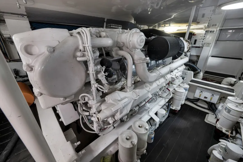 Slide: The Image of Viking 52 - THE HURRICANE - Engine Room  2003 Viking 52 Convertible - THE HURRICANE  - 6018854