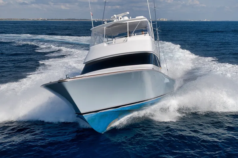 Slide: The Image of Viking 52 - THE HURRICANE - Exterior Profile 2003 Viking 52 Convertible - THE HURRICANE - 7866173