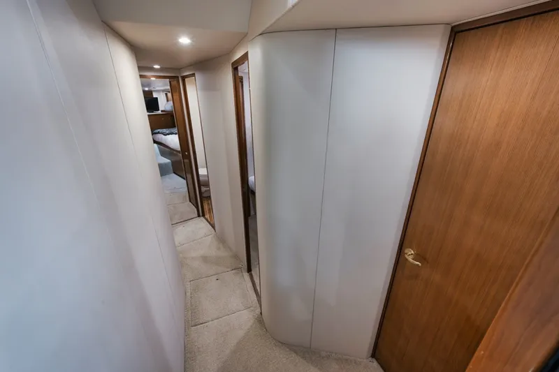 Slide: The Image of Viking 52 - THE HURRICANE - Companionway 2003 Viking 52 Convertible - THE HURRICANE - 7866127