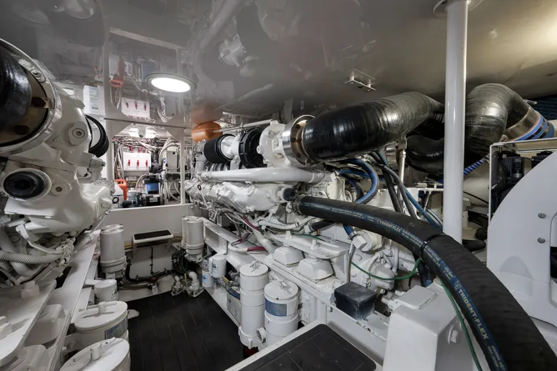 Slide: The Image of Viking 52 - THE HURRICANE - Engine Room 2003 Viking 52 Convertible - THE HURRICANE - 7866155