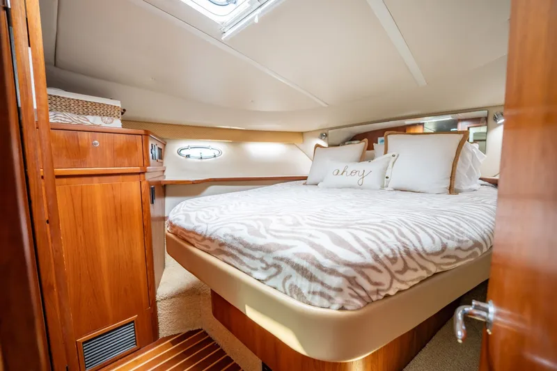 Slide: The Image of Tiara 4100 Open 2002 - 6019056