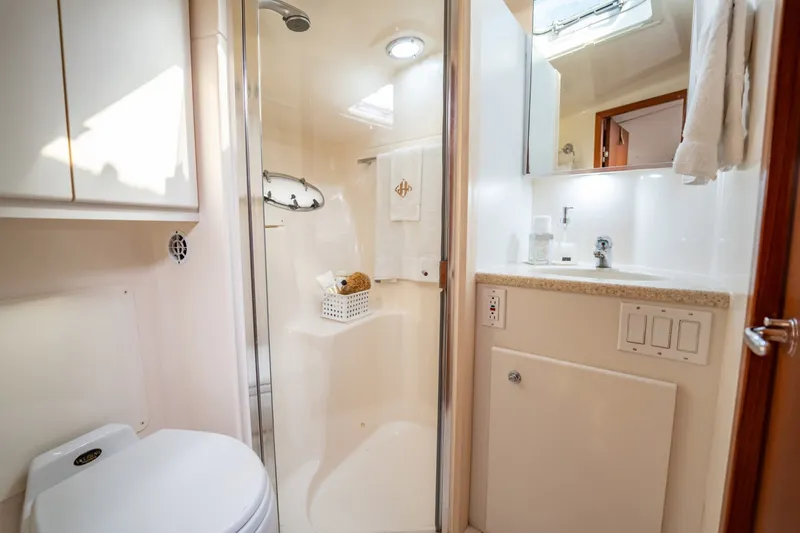 Slide: The Image of Tiara 4100 Open 2002 - 6019057