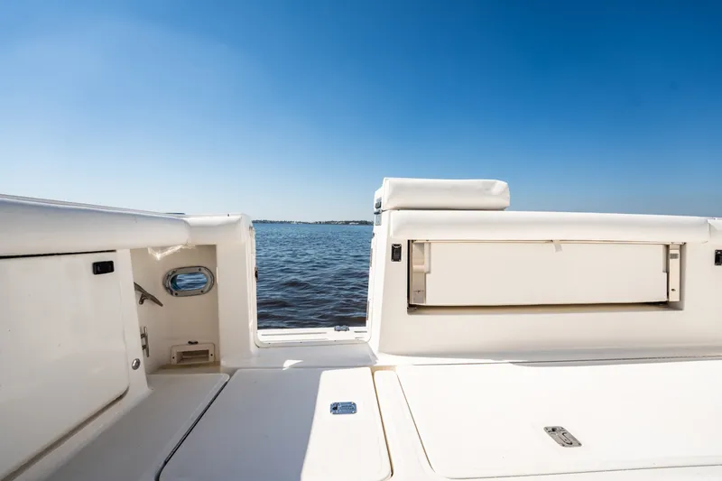 Slide: The Image of Tiara 4100 Open 2002 - 6019075