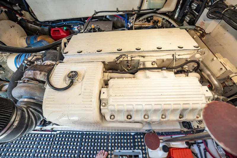 Slide: The Image of Tiara 4100 Open 2002 - 6019045