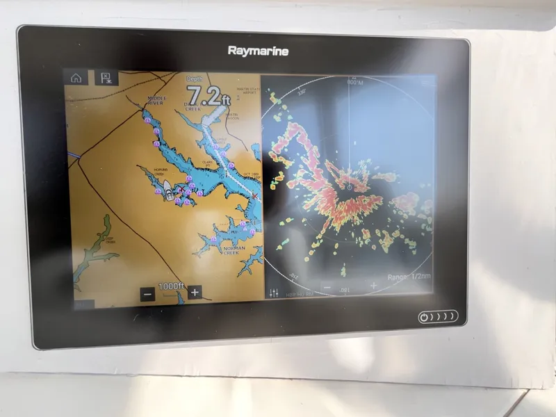 Slide: The Image of Luhrs 40 Convertible 2003 - 6019135