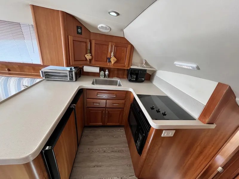 Slide: The Image of Luhrs 40 Convertible 2003 - 6019156