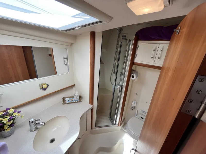 Slide: The Image of Luhrs 40 Convertible 2003 - 6019169