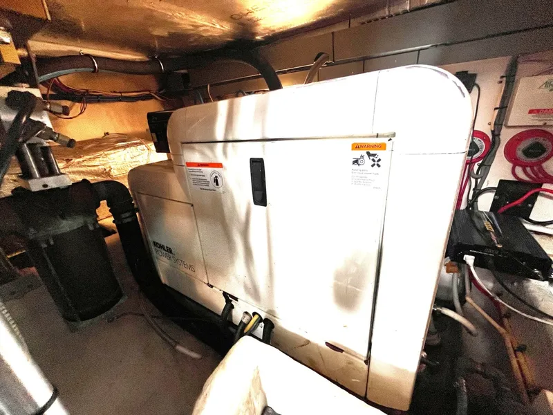 Slide: The Image of Luhrs 40 Convertible 2003 - 6019185