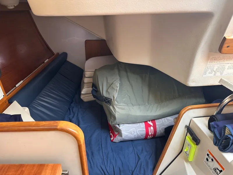 Slide: The Image of Catalina 310 2002 - 6019208