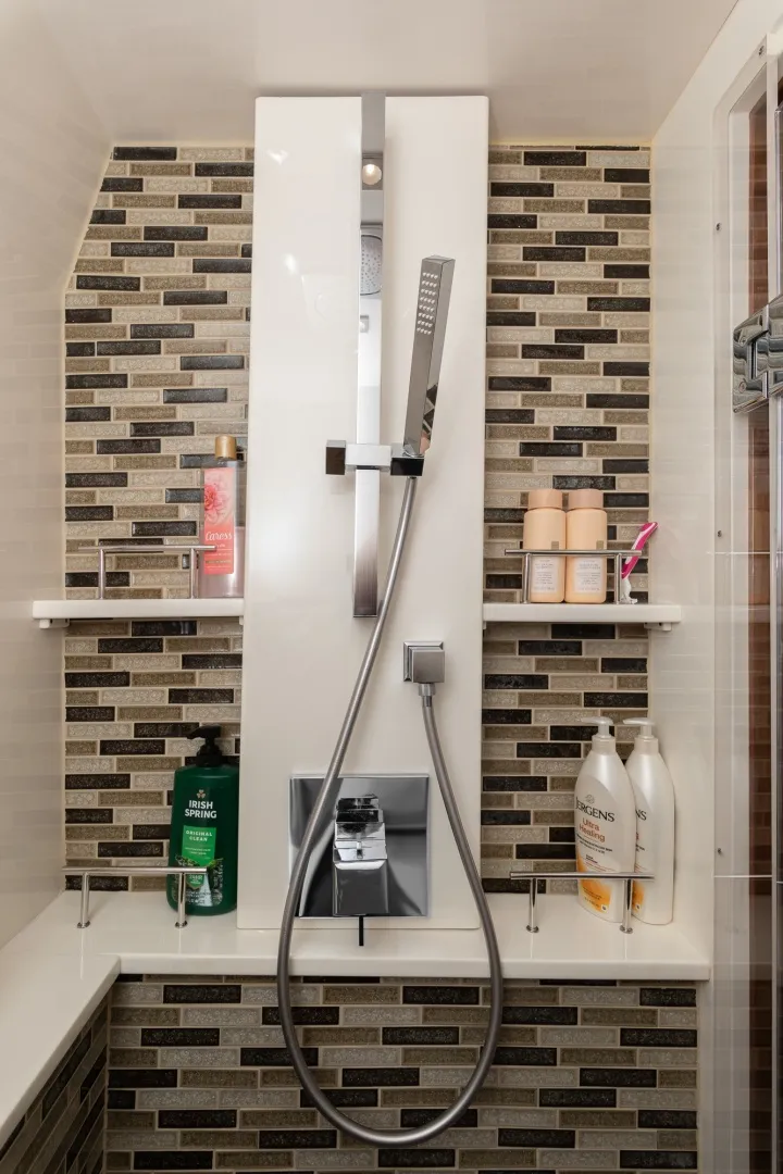 Slide: The Image of Sea Ray L650 FLY 2018 - 6019390