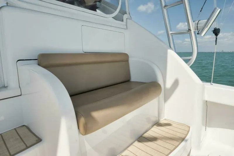 Slide: The Image of Viking 42 GAMECHANGER - Cockpit 2015 Viking 42 Open GAMECHANGER - 7655084