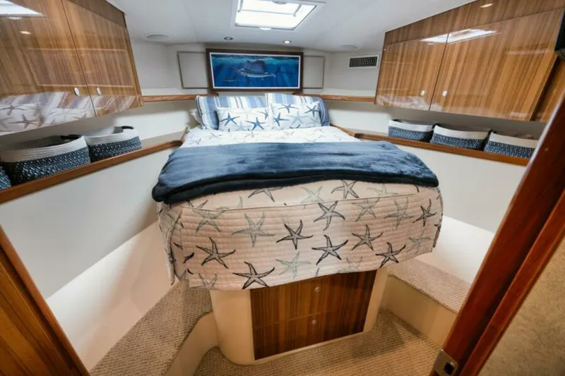 Slide: The Image of Forward Stateroom - 6019440