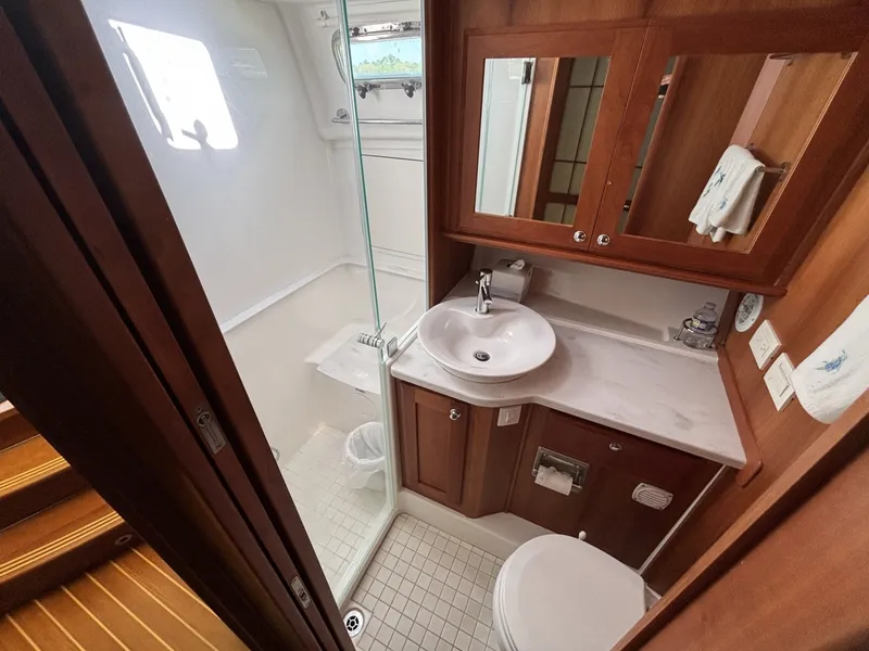 Slide: The Image of Sabre 45 Express 2019 - 6019541