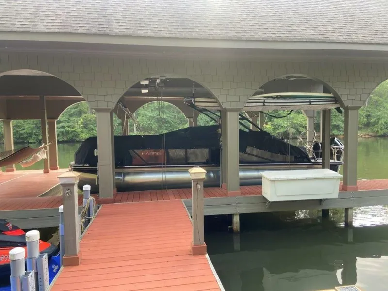 Slide: The Image of Harris 25 2023 - 6019622