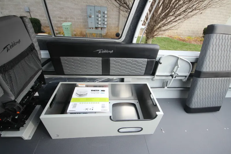 Slide: The Image of Weldcraft 240 Maverick DV 2026 - 6019803