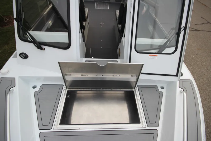 Slide: The Image of Weldcraft 240 Maverick DV 2026 - 6019817