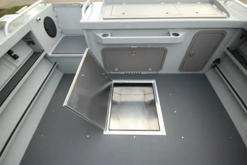 Slide: The Image of Weldcraft 240 Maverick DV 2027 - 7381344