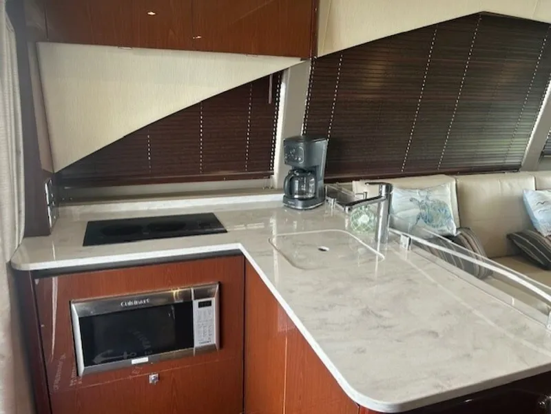 Slide: The Image of Sea Ray 460 FLY 2017 - 6019990