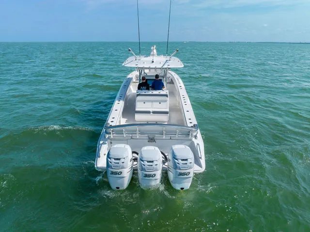 Slide: The Image of Bahama 41 Center Console 2013 - 38