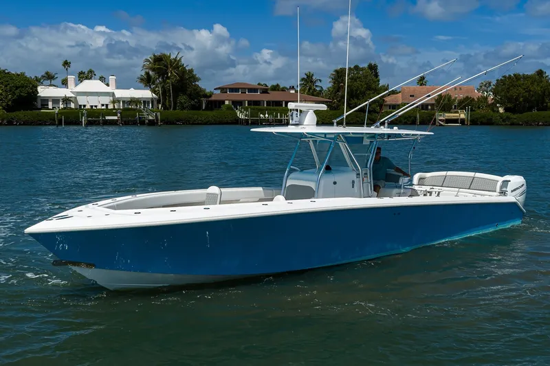 Slide: The Image of Bahama 41 - Exterior Profile 2013 Bahama 41 Center Console - 7649342