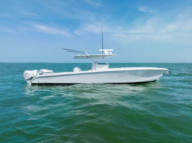 Slide: The Image of Bahama 41 Center Console 2013 - 35