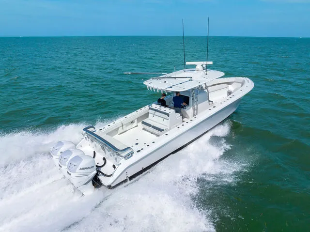 Slide: The Image of Bahama 41 Center Console 2013 - 42