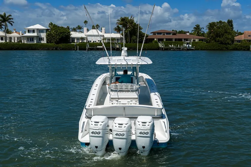 Slide: The Image of Bahama 41 - Exterior Profile 2013 Bahama 41 Center Console - 7649344