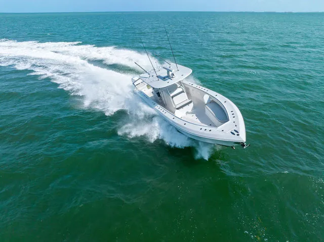 Slide: The Image of Bahama 41 Center Console 2013 - 47