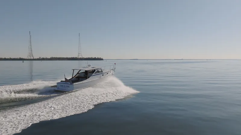 Slide: The Image of Imgi_35_2021 Ellis 36 Express Cruiser Power 10135478 20260401140230421 25 - 6020667