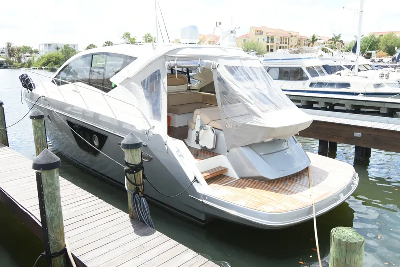 Slide: The Image of Cranchi M44 HT Hard Top 2014 - 6020561