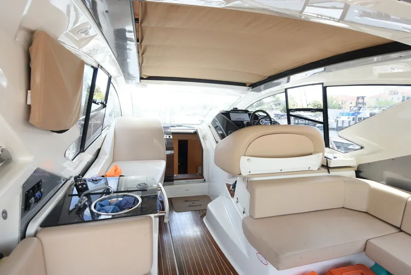 Slide: The Image of Cranchi M44 HT Hard Top 2014 - 6020589