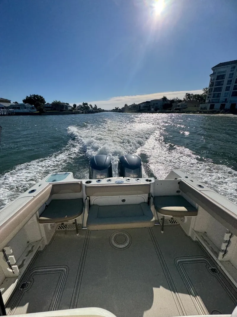 Slide: The Image of 2021 Sailfish 290 CC Cockpit - 6020723