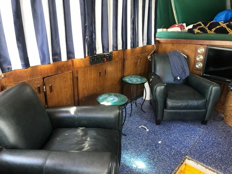 Slide: The Image of 1980 BERT INTER - 6022929