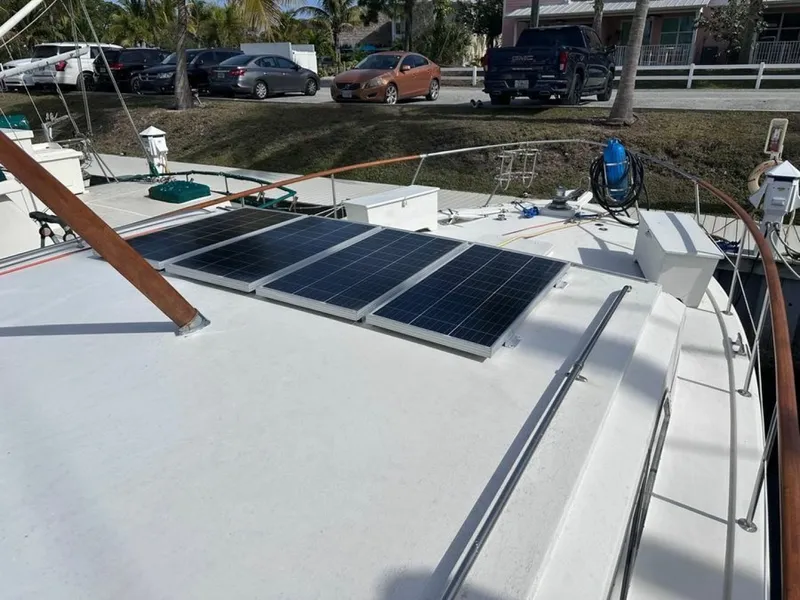 Slide: The Image of Hatteras 43 1976 - 6022752