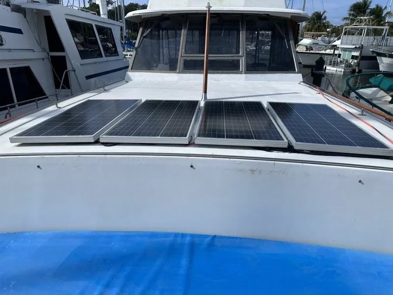 Slide: The Image of Hatteras 43 1976 - 6022754