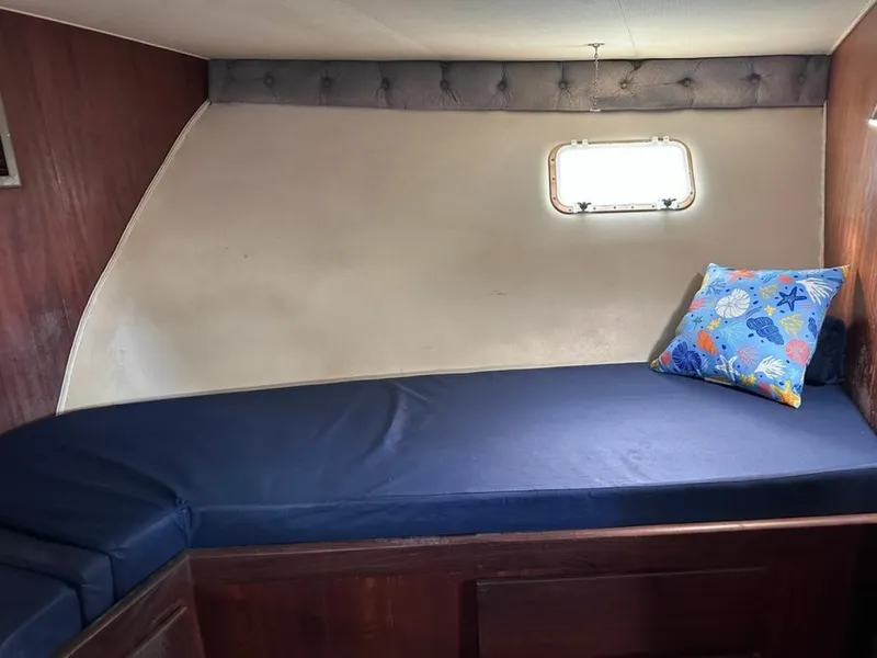 Slide: The Image of Hatteras 43 1976 - 6022762