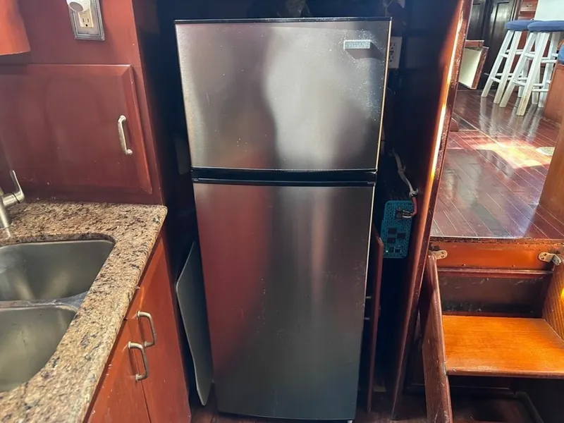 Slide: The Image of Hatteras 43 1976 - 6022776