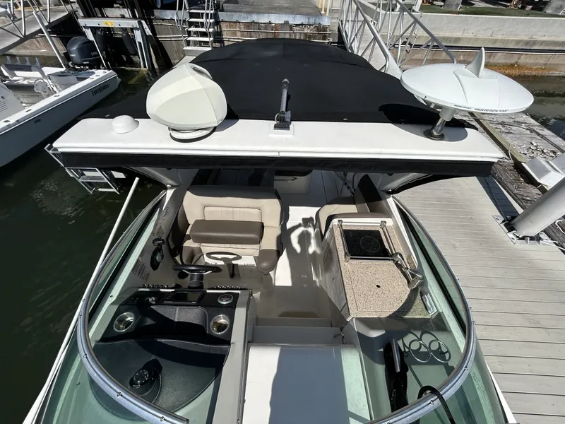 Slide: The Image of Sea Ray 26 2014 - 6021053