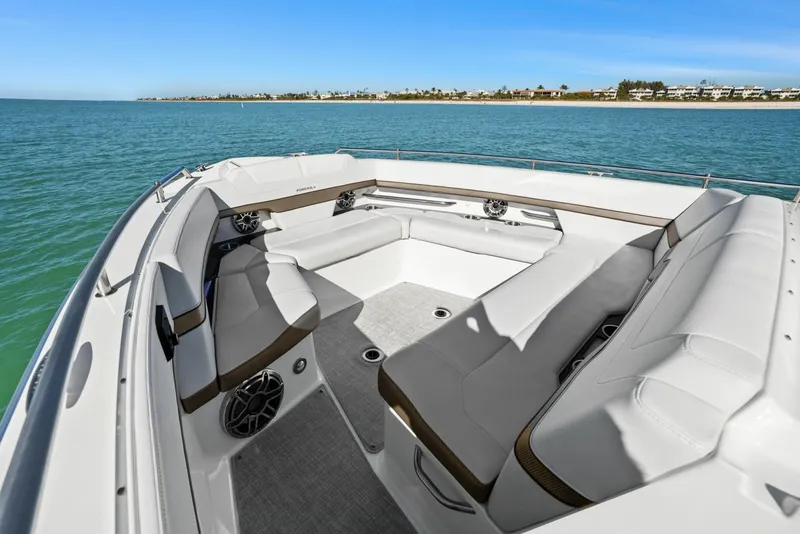 Slide: The Image of Formula 38 - Bada Beng - Bow 2023 Formula 38 Super Sport Crossover - Bada Beng - 6021465