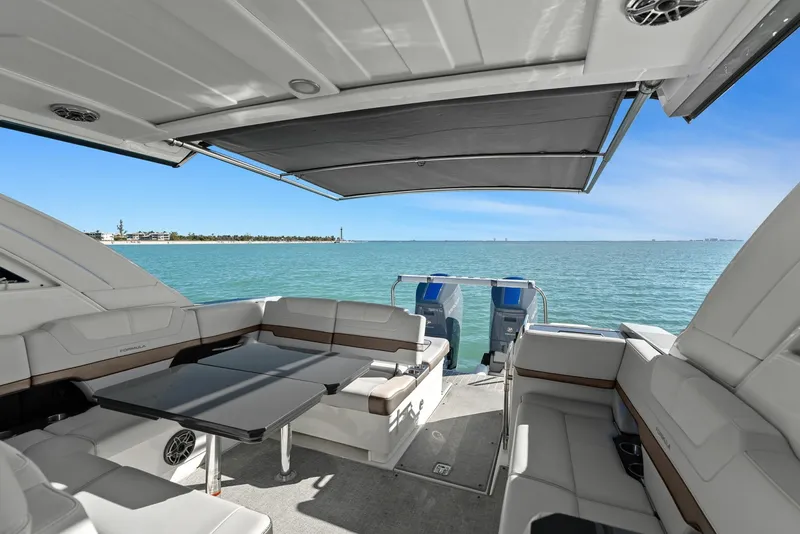 Slide: The Image of 2023 Formula 38 Super Sport Crossover - Bada Beng - 6021475