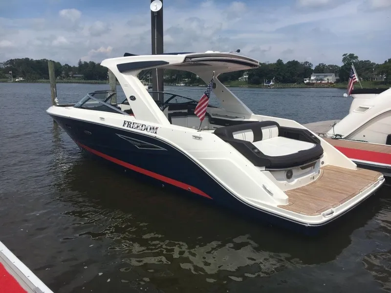 The Image of Sea Ray 310 SLX 2017 - undefined