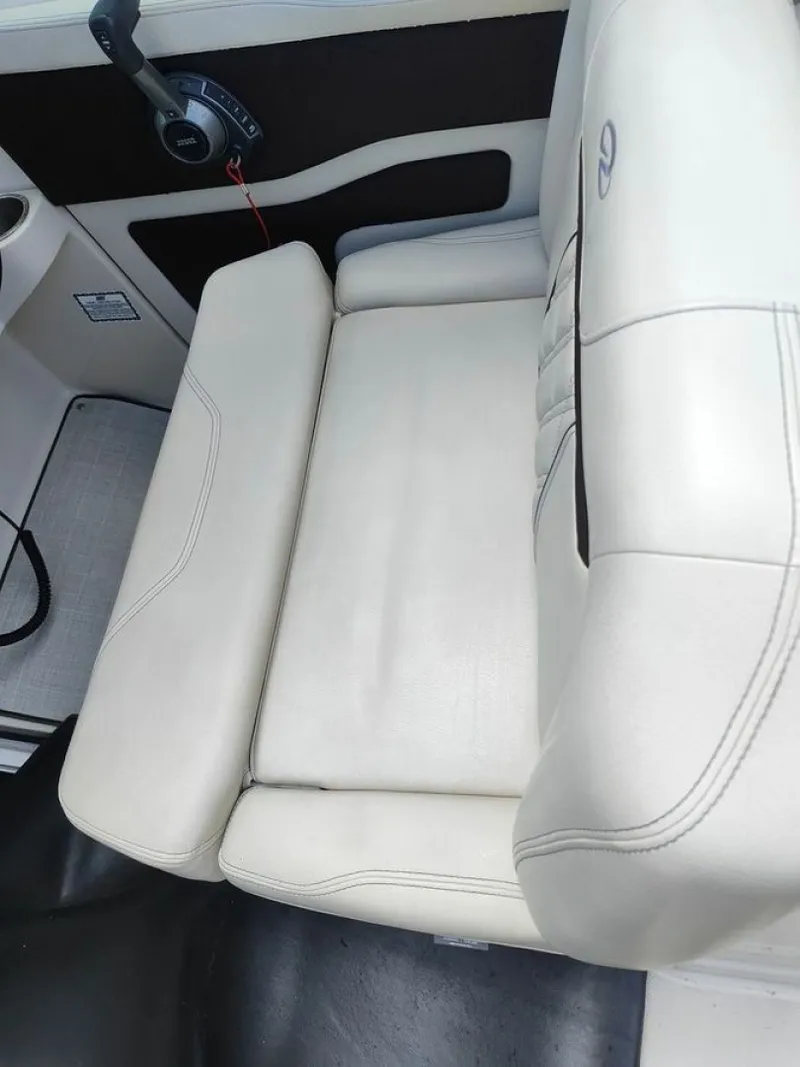 Slide: The Image of Regal 28 2023 - 6023700