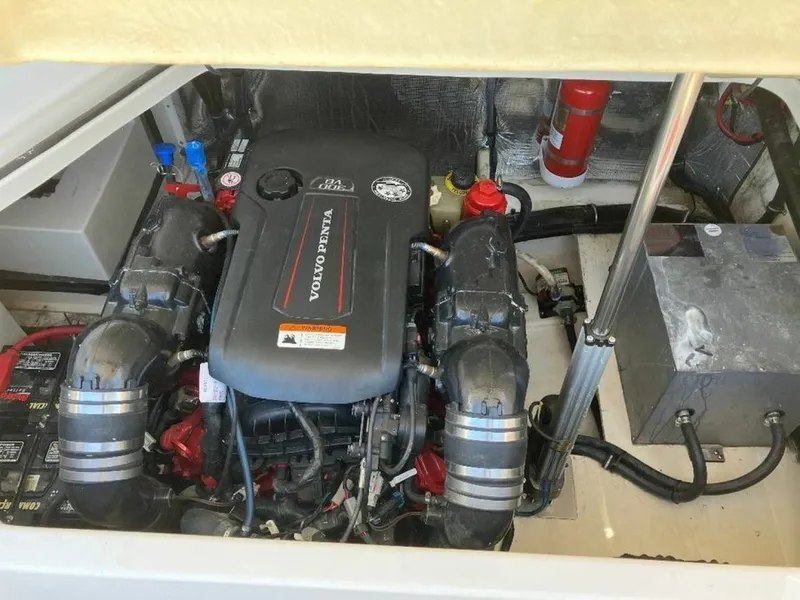 Slide: The Image of Regal 28 2018 - 6023439