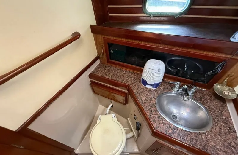 Slide: The Image of CSY 44 1979 - 6022666