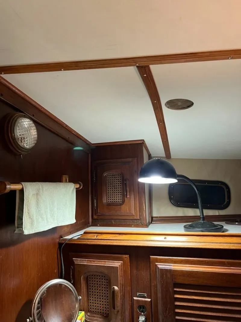 Slide: The Image of Islander Freeport 41 1978 - 6022655