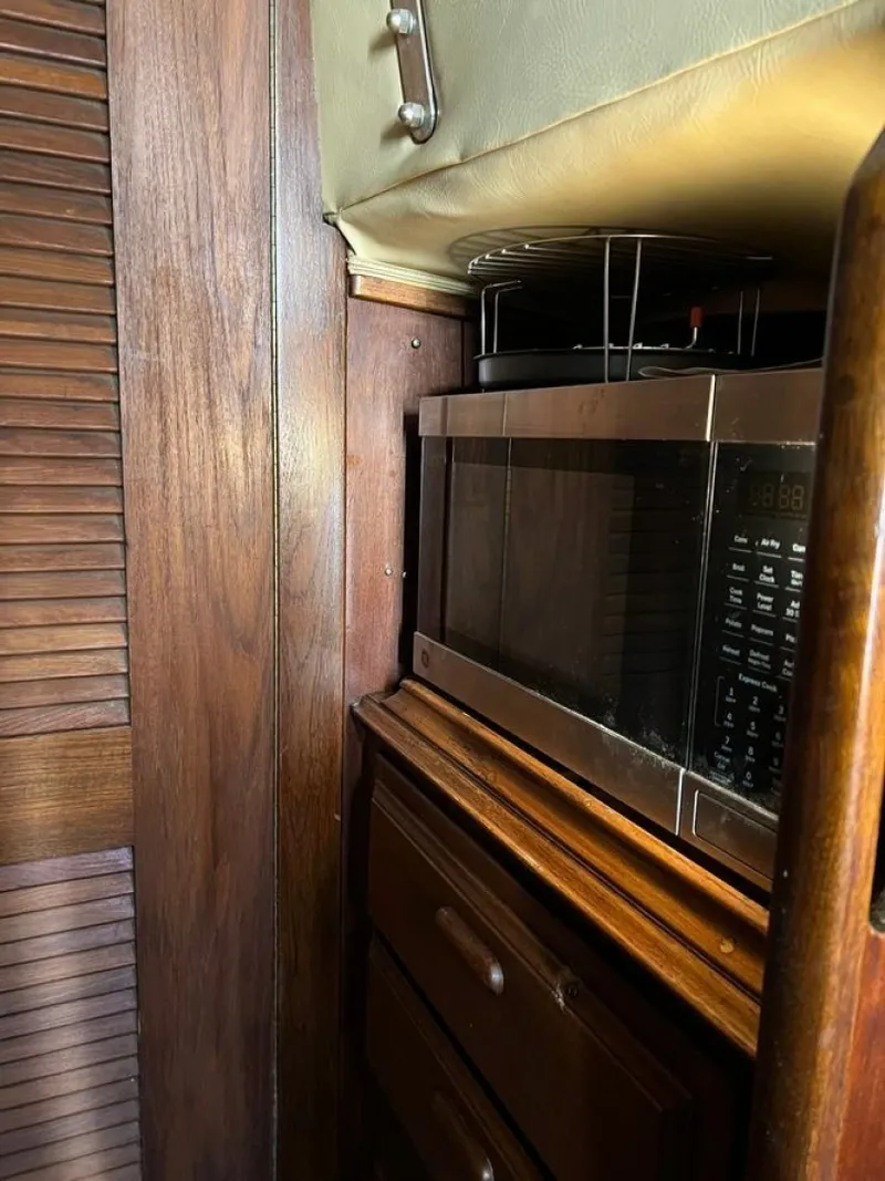 Slide: The Image of Islander Freeport 41 1978 - 6022649