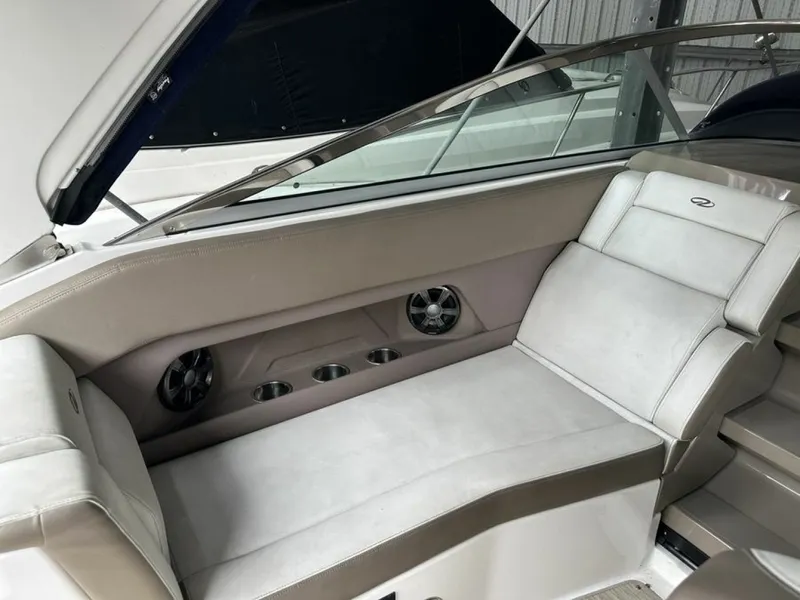 Slide: The Image of Regal 28 2017 - 6023418