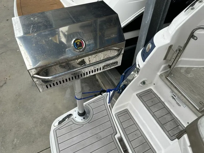 Slide: The Image of Regal 28 2017 - 6023422