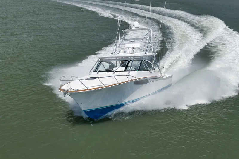 Slide: The Image of Mag Bay 42 2022 - 6021721