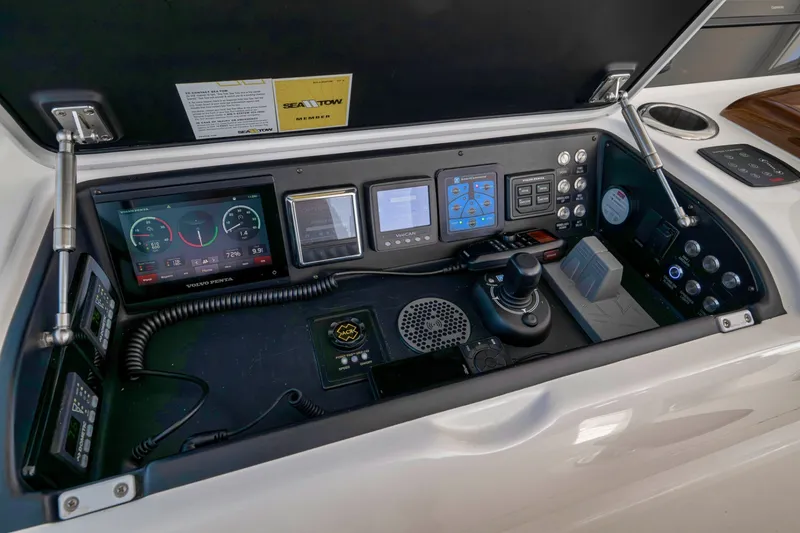 Slide: The Image of Mag Bay 42 2022 - 6021765